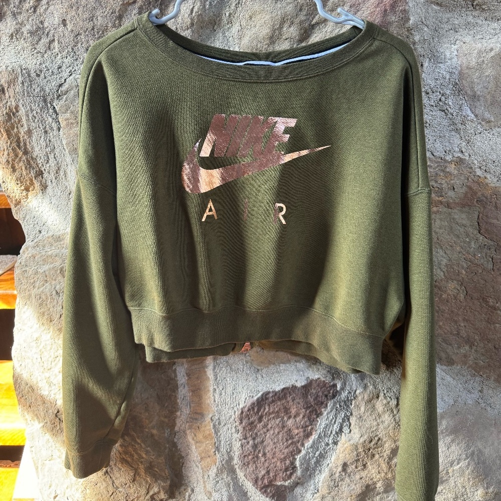 Nike Cropped Crewneck